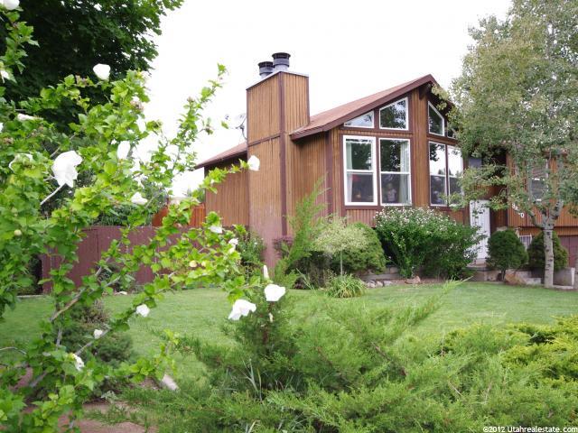 9690 S Cedar Crest Rd E, Sandy, UT 84092 — photo 2
