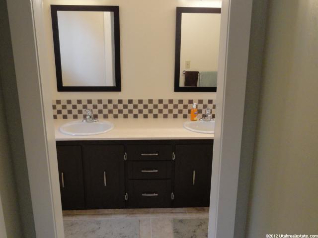 1221 Sumac Dr, Logan, UT 84321 — photo 3