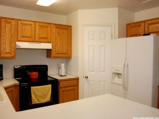 2206 N 850 W, Clinton, UT 84015 — photo 3