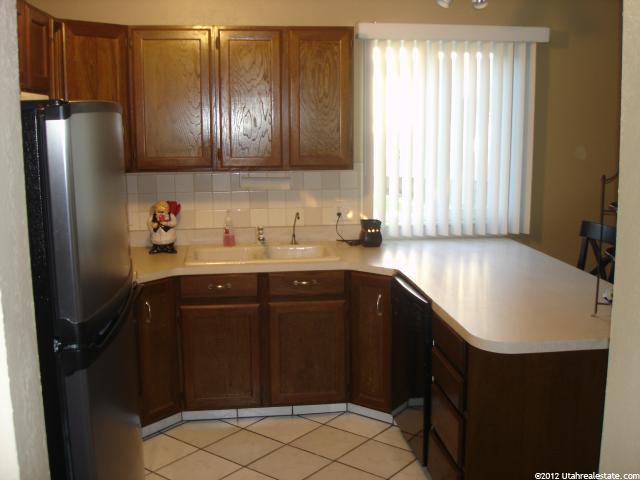 1297 Lorl Ln, Ogden, UT 84404 — photo 2