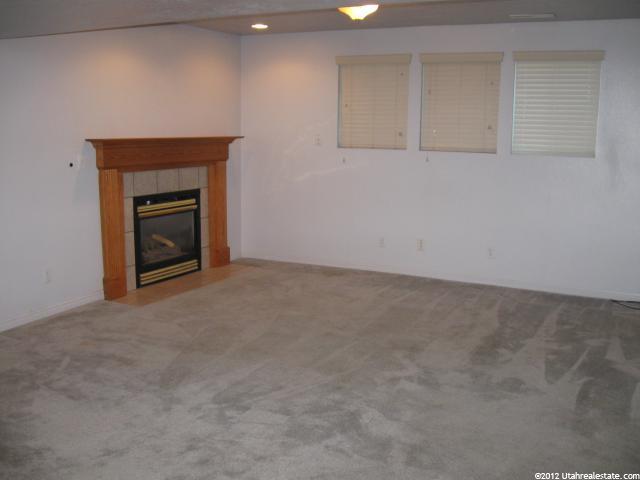 590 W Creek View Rd, Centerville, UT 84014 — photo 5