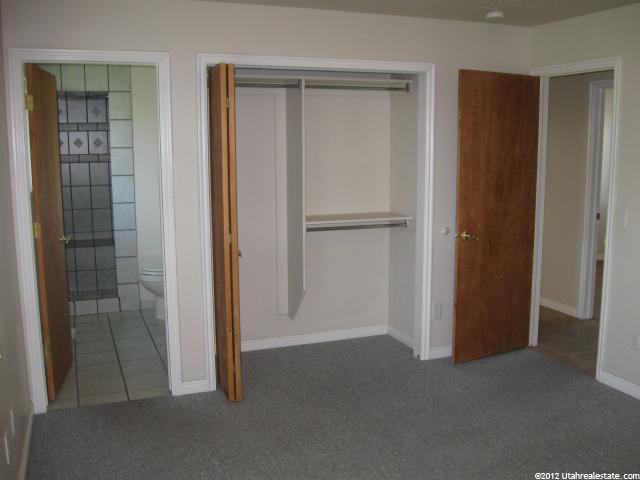 590 W Creek View Rd, Centerville, UT 84014 — photo 8