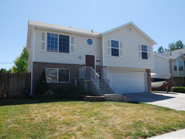 187 W Oak St, Ogden, UT 84404 — photo 2