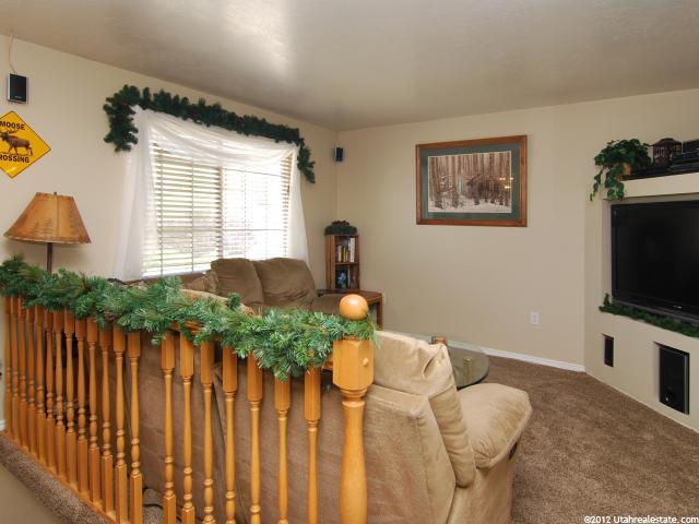 187 W Oak St, Ogden, UT 84404 — photo 3