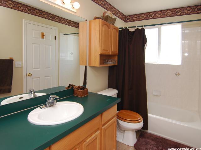 187 W Oak St, Ogden, UT 84404 — photo 7