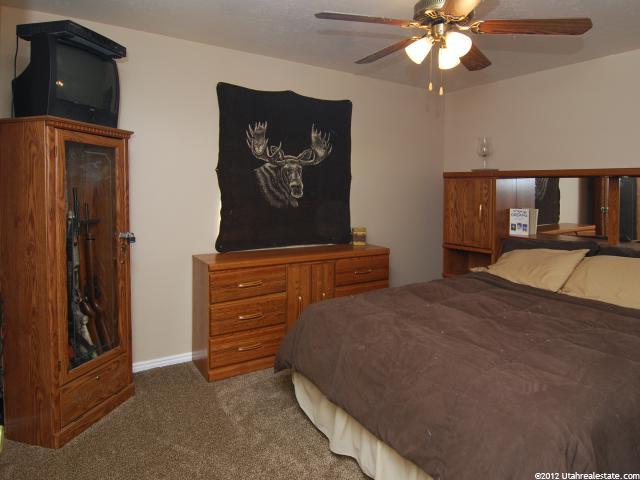 187 W Oak St, Ogden, UT 84404 — photo 8