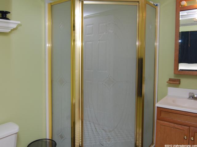 187 W Oak St, Ogden, UT 84404 — photo 9