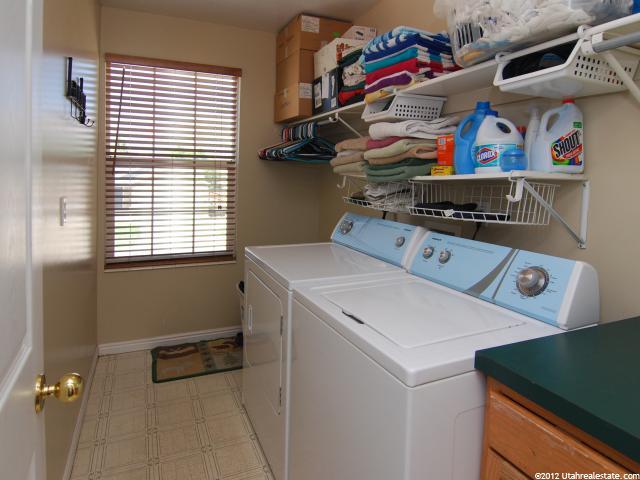 187 W Oak St, Ogden, UT 84404 — photo 10
