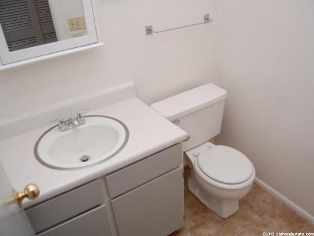 1371 E Merritt Cir, Murray, UT 84107 — photo 8
