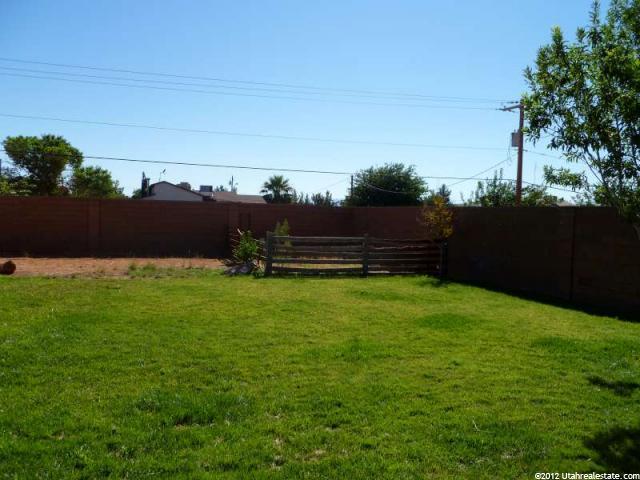 970 N 1700 E, St. George, UT 84770 — photo 10