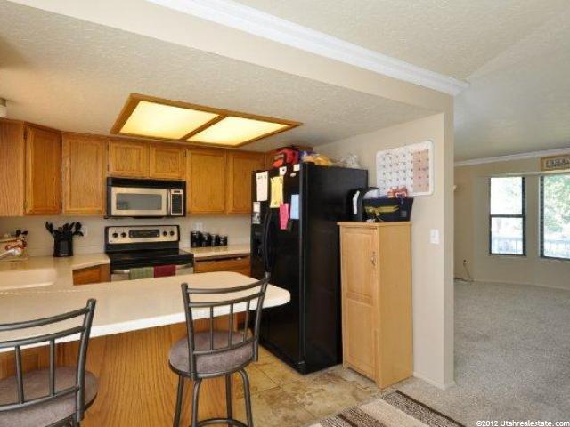 5734 S 4025 W, Roy, UT 84067 — photo 11