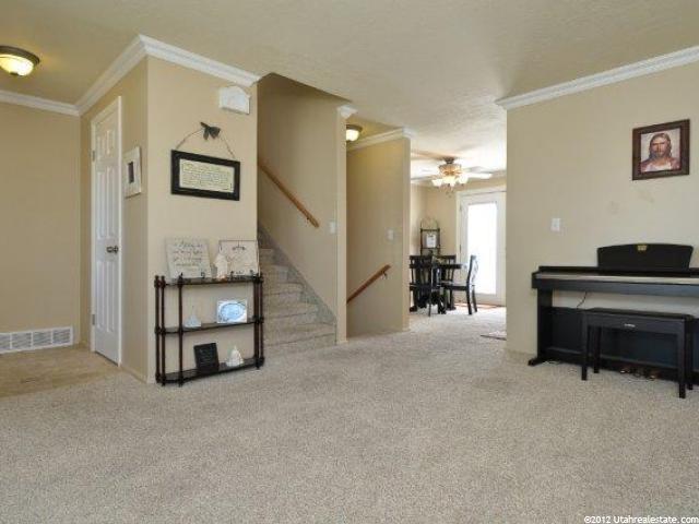 5734 S 4025 W, Roy, UT 84067 — photo 6