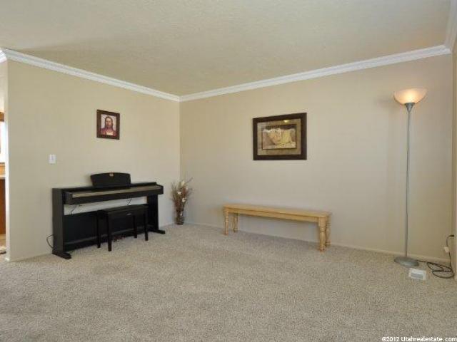 5734 S 4025 W, Roy, UT 84067 — photo 7