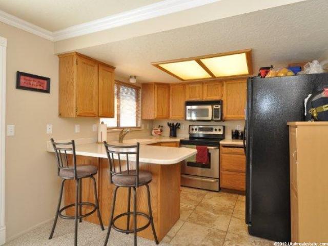 5734 S 4025 W, Roy, UT 84067 — photo 9