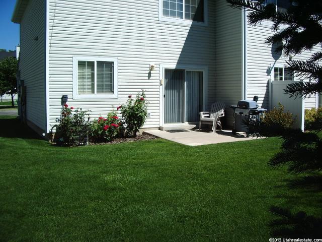 1015 E Sara Ln, Ogden, UT 84404 — photo 2