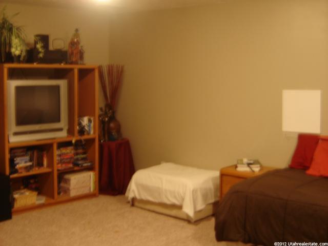 7362 S Cypress St, Midvale, UT 84047 — photo 11