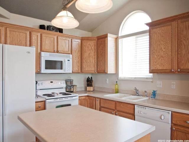 4675 W 5600 S, Hooper, UT 84315 — photo 7