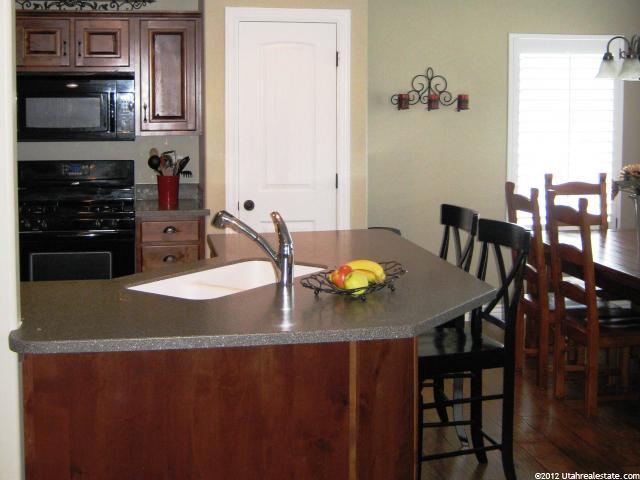 1584 Timbercreek, Layton, UT 84041 — photo 5