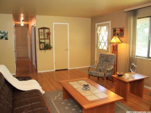 3160 E Coronet Dr, Holladay, UT 84124 — photo 3