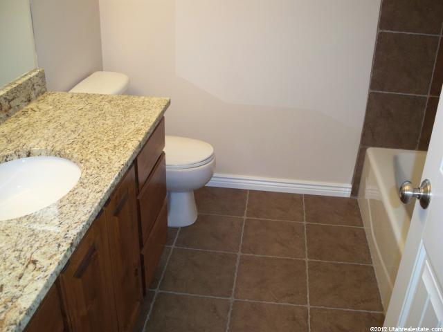 4945 W 4750 S, West Haven, UT 84401 — photo 10