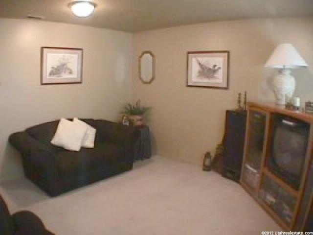 1126 N 2570 W, Layton, UT 84041 — photo 5