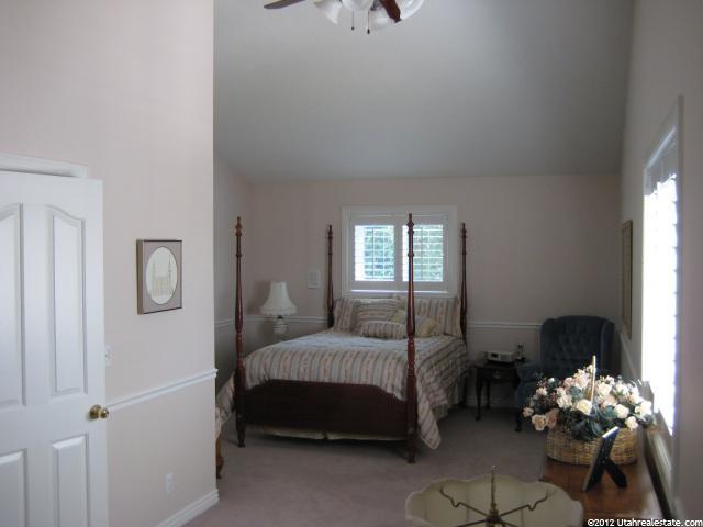 348 N 100 E, Farmington, UT 84025 — photo 4