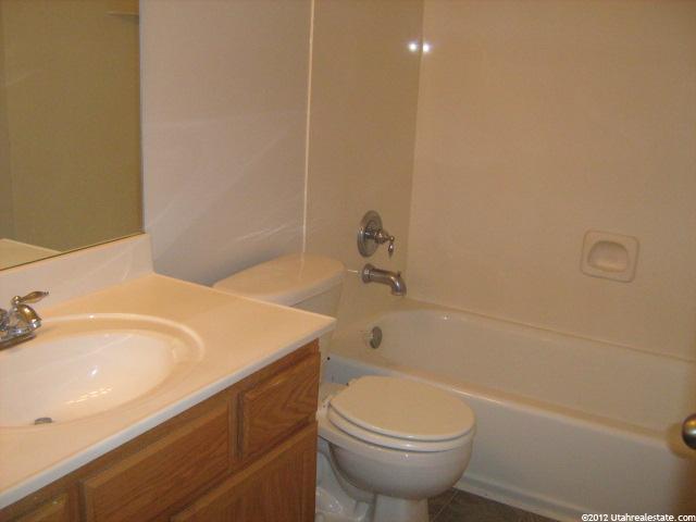 2549 W 2025 N, Clinton, UT 84015 — photo 6