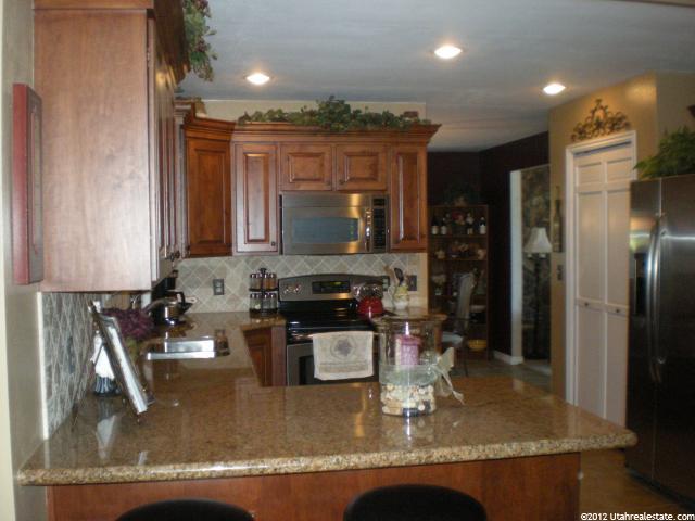 1166 E Windy Peak Cir S, Sandy, UT 84094 — photo 4