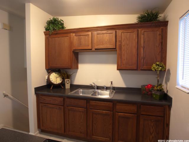 1099 E 10600 S, Sandy, UT 84092 — photo 8