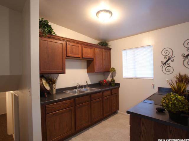 1099 E 10600 S, Sandy, UT 84092 — photo 9