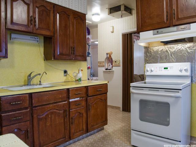 751 E Darling St S, Ogden, UT 84403 — photo 5