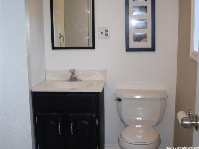 373 E 1140 N, Logan, UT 84341 — photo 4