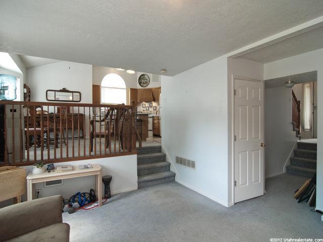 794 E Savannah Ct, Sandy, UT 84094 — photo 5