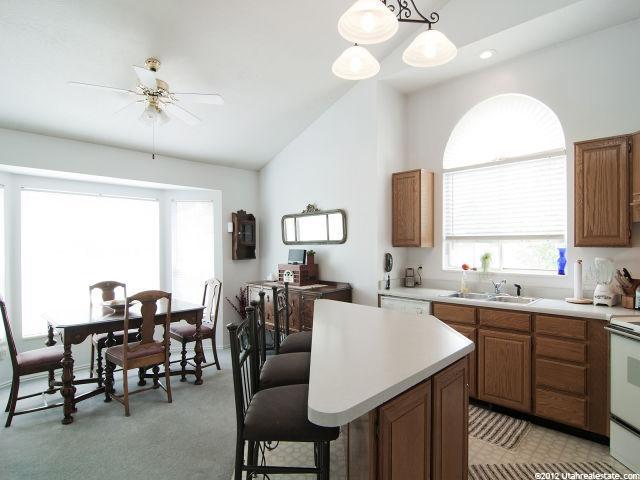 794 E Savannah Ct, Sandy, UT 84094 — photo 6