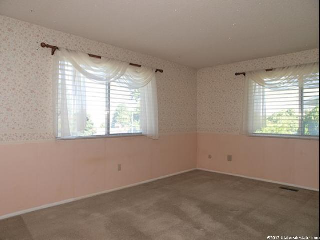 881 E Millbrook Way S, Bountiful, UT 84010 — photo 8