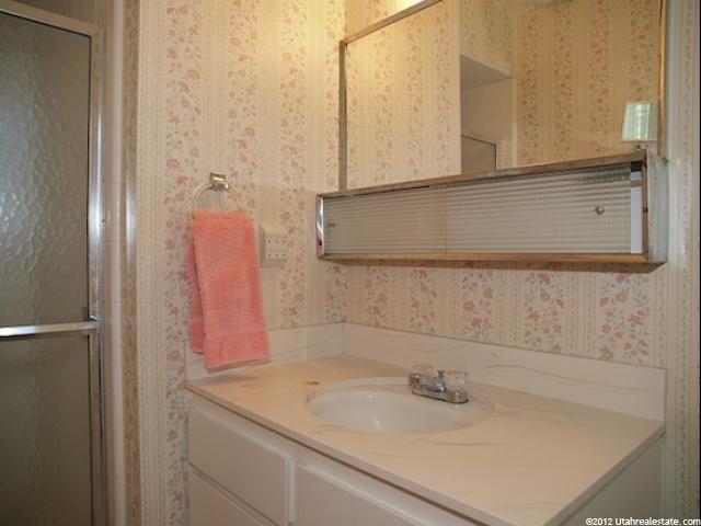 881 E Millbrook Way S, Bountiful, UT 84010 — photo 9