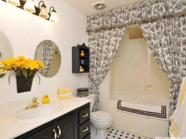 4188 N 350 W, Pleasant View, UT 84414 — photo 10