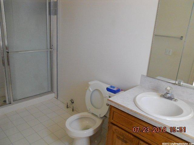 870 W 200 S, Clearfield, UT 84015 — photo 5