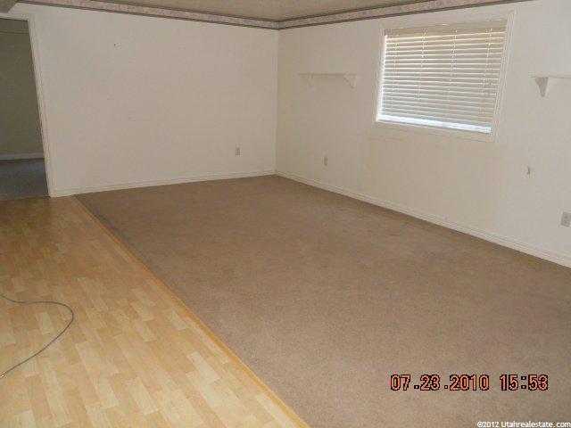 870 W 200 S, Clearfield, UT 84015 — photo 8