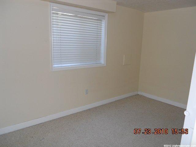 870 W 200 S, Clearfield, UT 84015 — photo 9