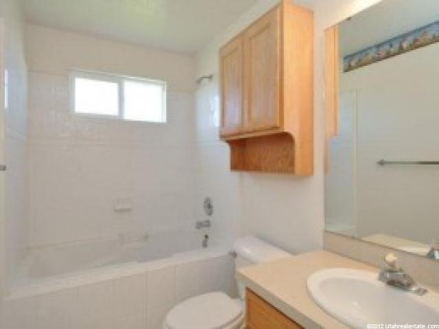 1504 N 2275 W, Clinton, UT 84015 — photo 12