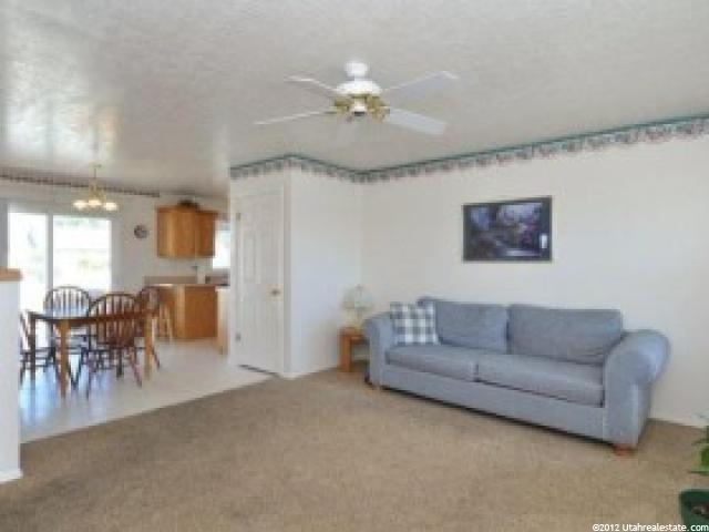 1504 N 2275 W, Clinton, UT 84015 — photo 3
