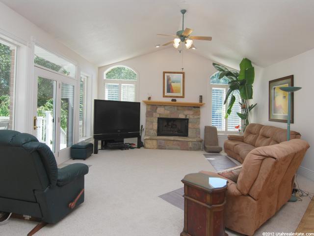 563 E Spruce Glen Rd S, Murray, UT 84107 — photo 11