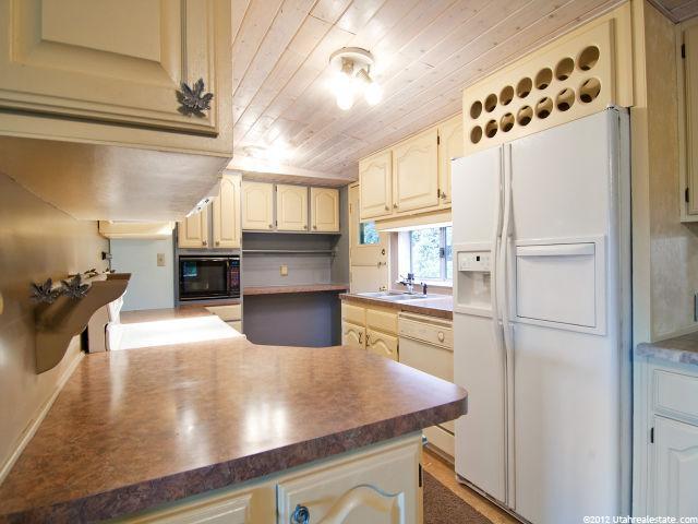 3575 E Viking Dr, Eden, UT 84310 — photo 7
