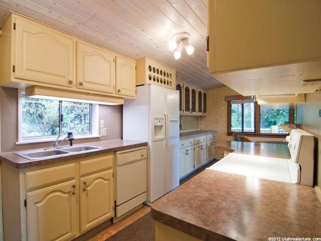 3575 E Viking Dr, Eden, UT 84310 — photo 8