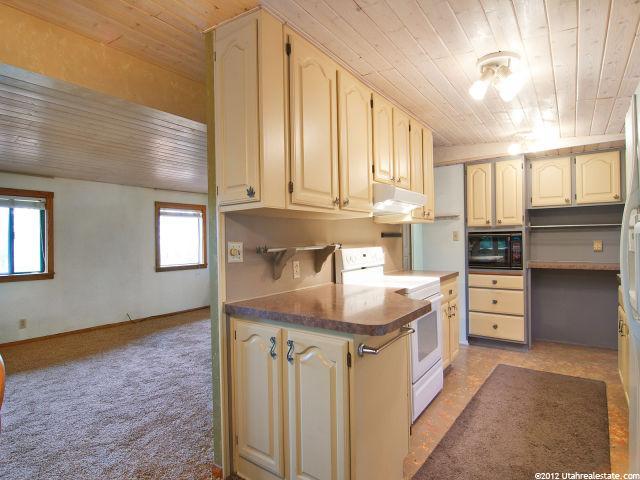 3575 E Viking Dr, Eden, UT 84310 — photo 9
