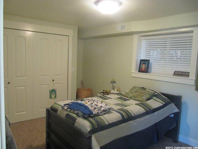 868 E Island View Cir S, Centerville, UT 84014 — photo 9