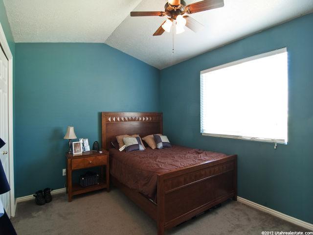428 W Meadow Brook Dr S, Ogden, UT 84404 — photo 9