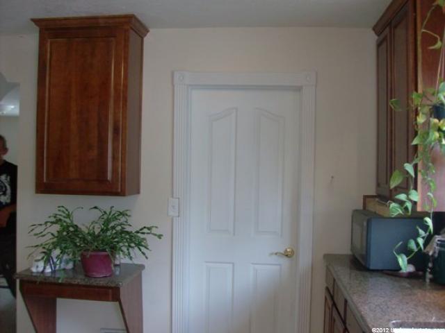 814 S Canyon Rd E, Ogden, UT 84404 — photo 6