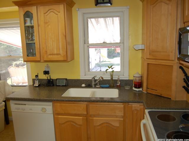 2127 Custer Ave, Ogden, UT 84401 — photo 4
